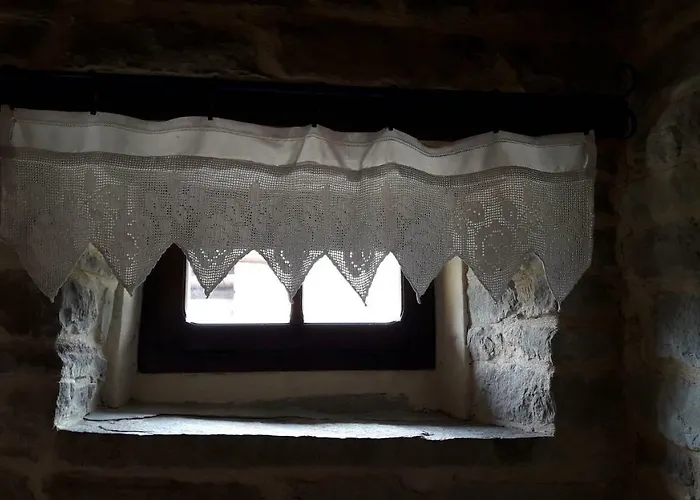 Ca' D'alfieri בית חווה בארדי